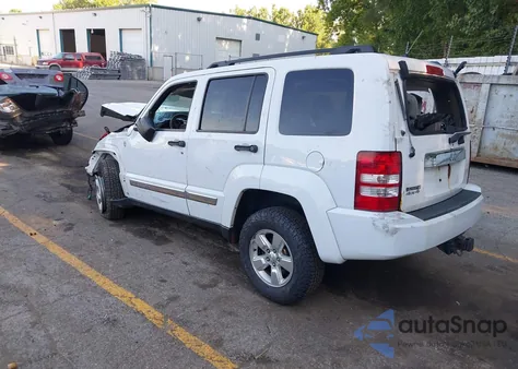 2011 Jeep Liberty Sport из США, поврежденный, VIN 1J4PN2GK2BW592501